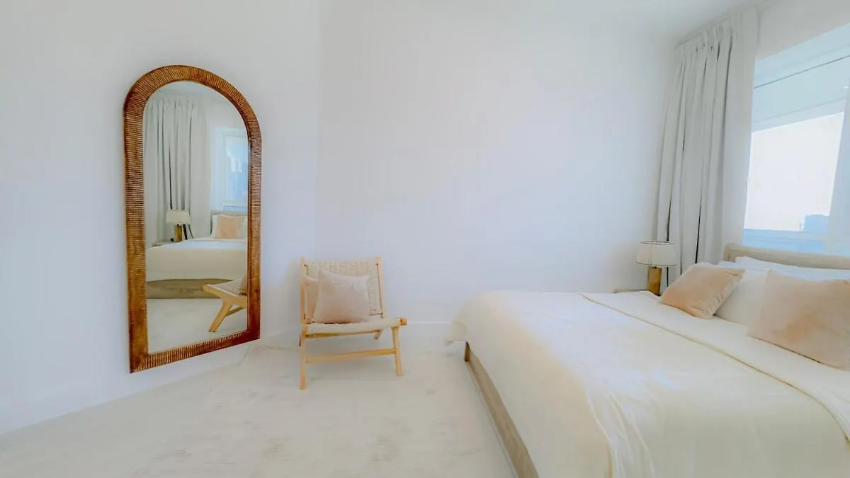 Sophisticated 2Br In Jlt - Walk To Metro & Lake Dubai Holiday home
