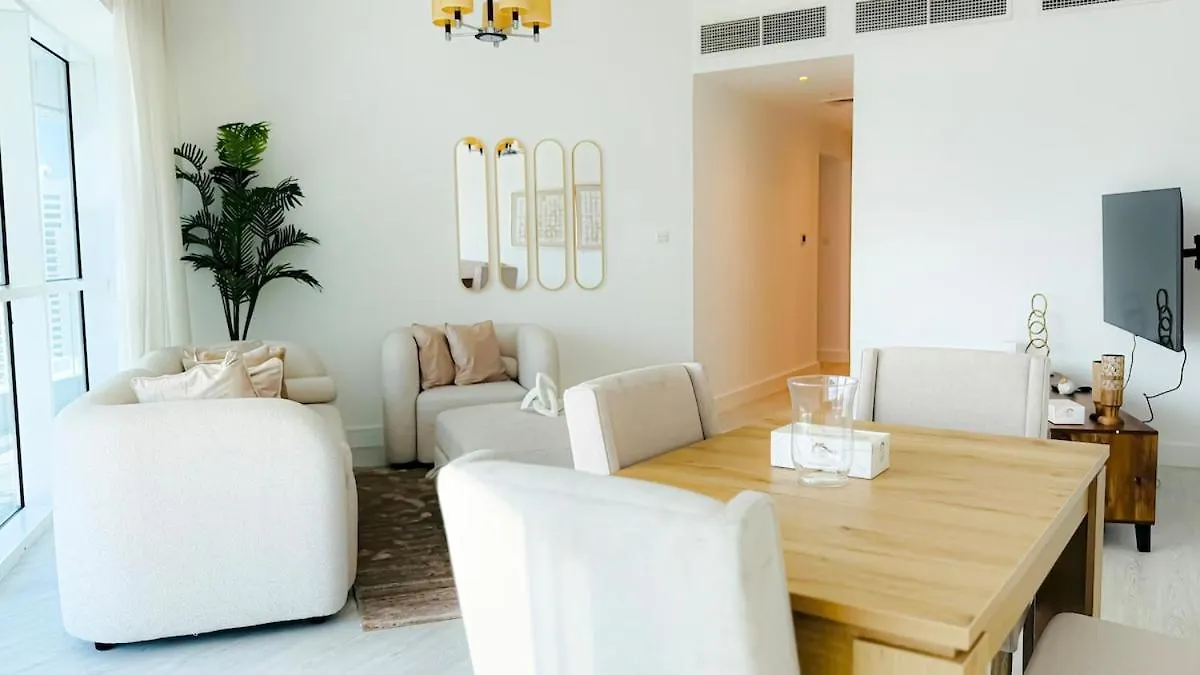 Holiday home Sophisticated 2Br In Jlt - Walk To Metro & Lake Dubai