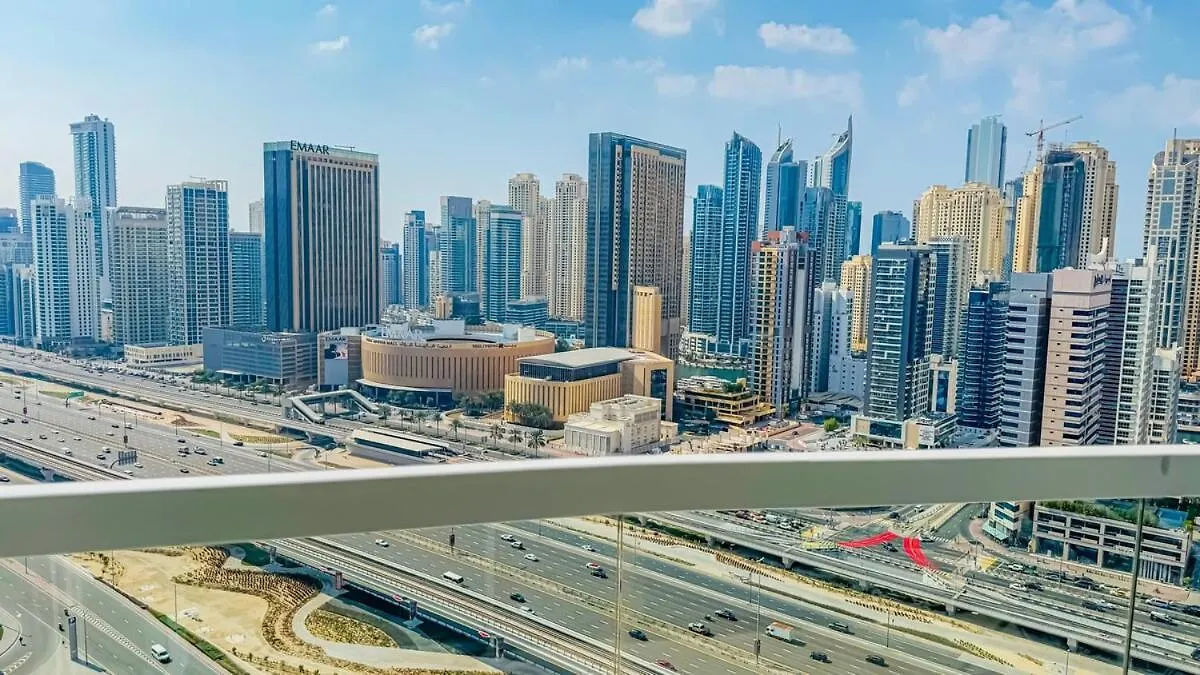 Sophisticated 2Br In Jlt - Walk To Metro & Lake Dubai