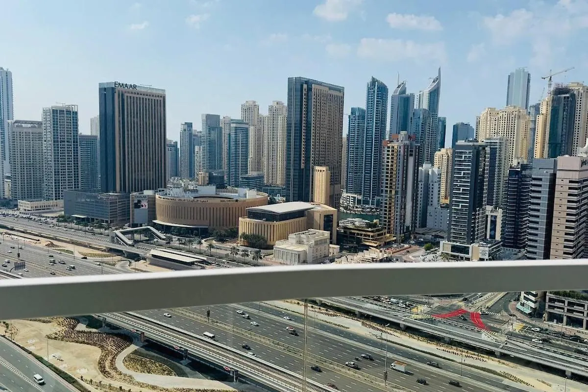 Holiday home Sophisticated 2Br In Jlt - Walk To Metro & Lake Dubai