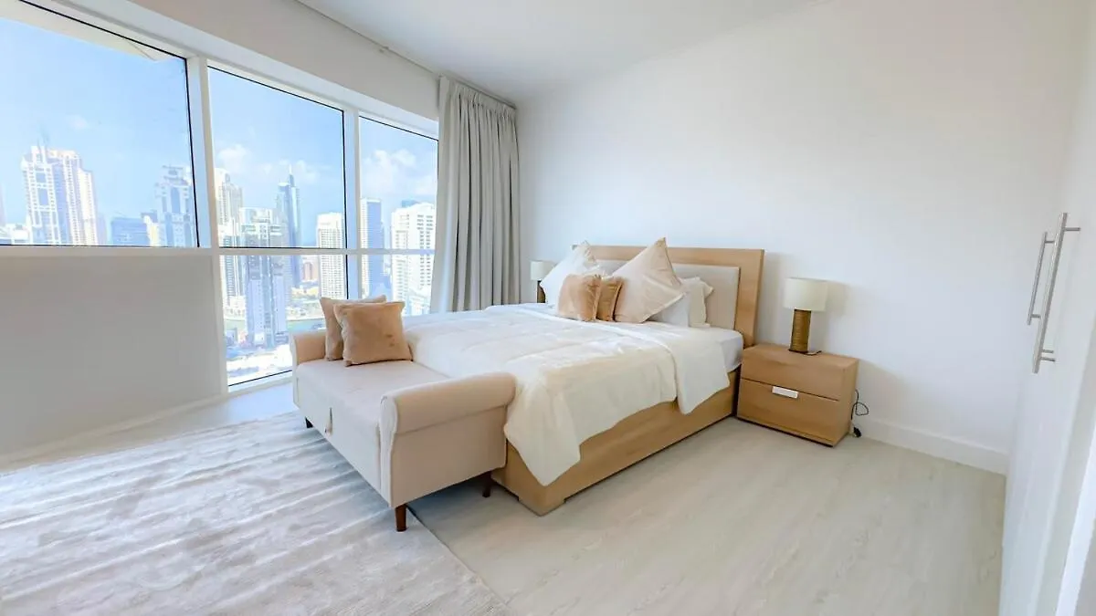 Sophisticated 2Br In Jlt - Walk To Metro & Lake Dubai Holiday home