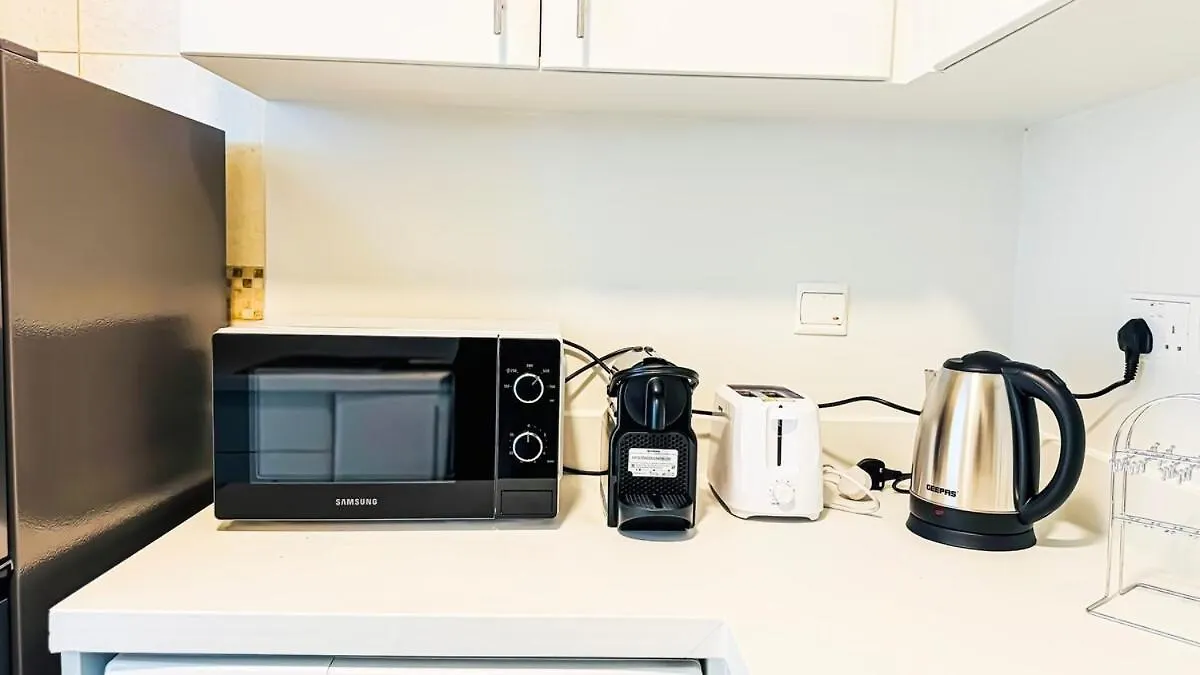 Sophisticated 2Br In Jlt - Walk To Metro & Lake Dubai