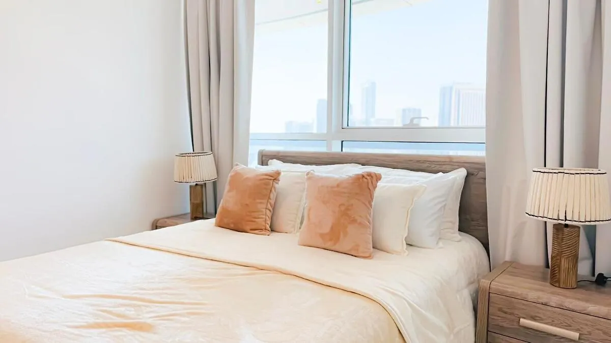 Sophisticated 2Br In Jlt - Walk To Metro & Lake Dubai 0*,