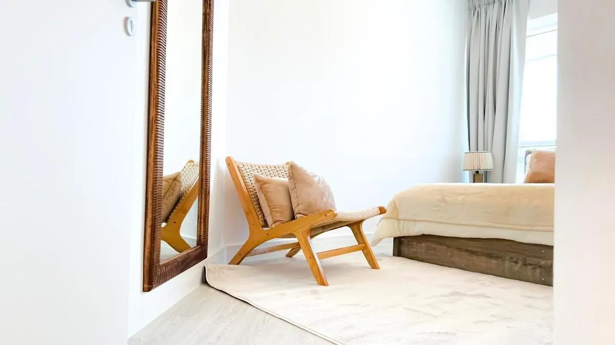 Sophisticated 2Br In Jlt - Walk To Metro & Lake Dubai Holiday home