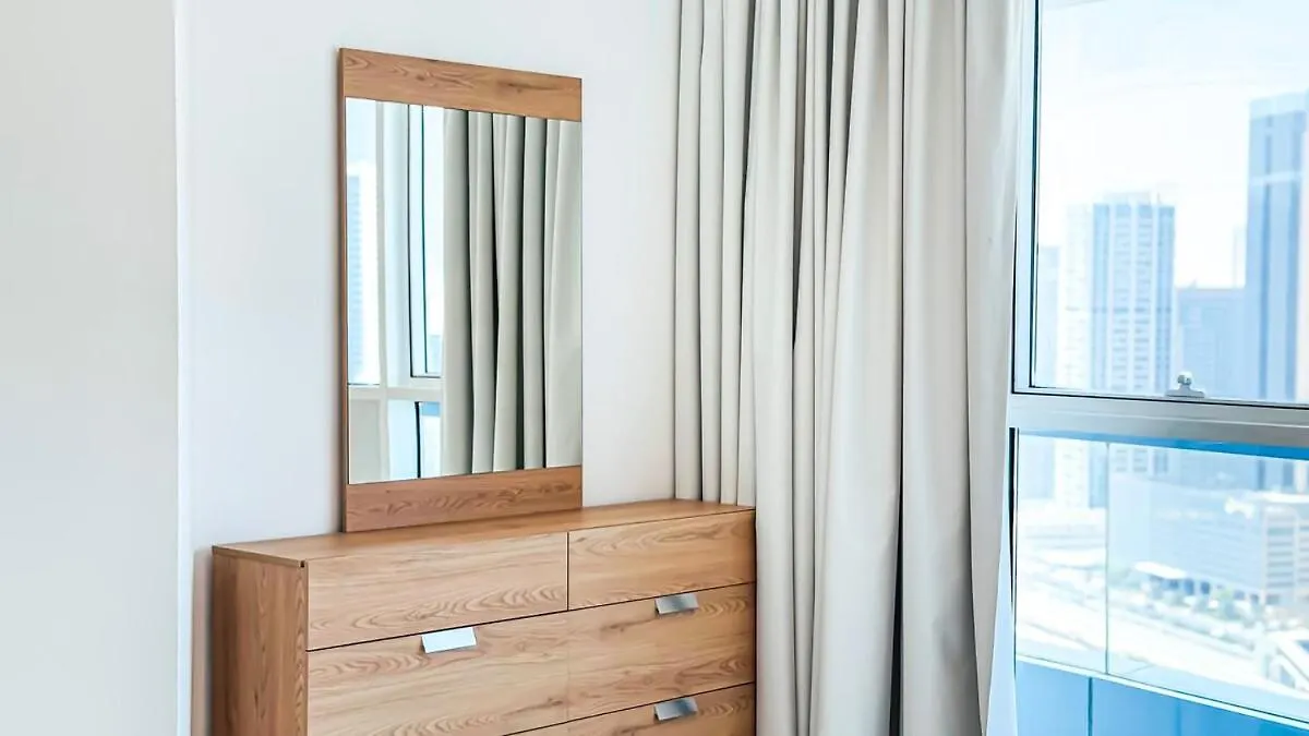 Sophisticated 2Br In Jlt - Walk To Metro & Lake Dubai